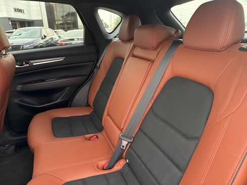 Certified 2025 MAZDA CX-5 Carbon Edition AWD/4WD image 28