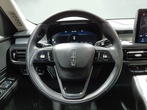 Used 2024 Lincoln Aviator AWD w/ Premium Package image 23