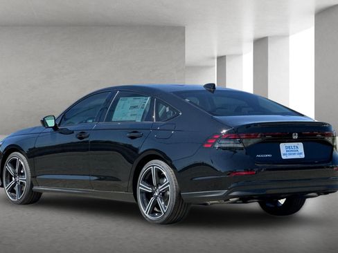 New 2026 Honda Accord SE image 6