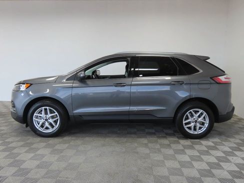 Used 2024 Ford Edge SEL w/ Convenience Package AWD/4WD image 5