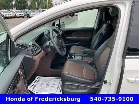 Certified 2026 Honda Odyssey Elite image 31