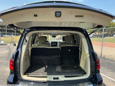 Used 2020 INFINITI QX80 Luxe w/ Proactive Package AWD/4WD image 10