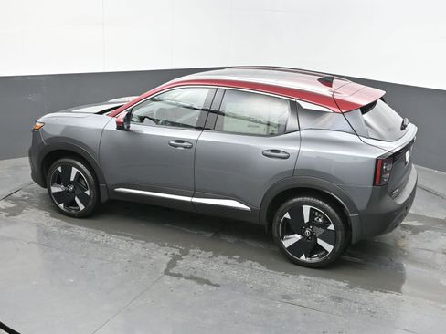 New 2026 Nissan Kicks SR w/ SR Premium Package FWD image 34