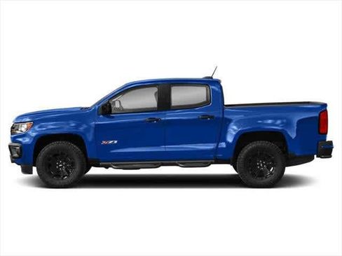 Used 2022 Chevrolet Colorado Z71 RWD image 3