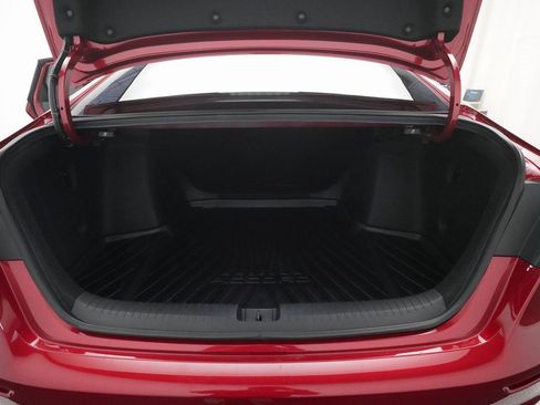 Used 2023 Honda Accord EX image 10