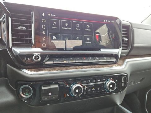 Used 2025 GMC Sierra 1500 Elevation w/ Preferred Package image 35