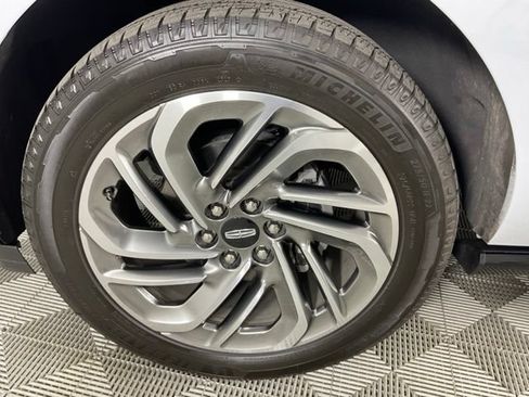 Used 2025 Lincoln Navigator L Reserve AWD/4WD image 36