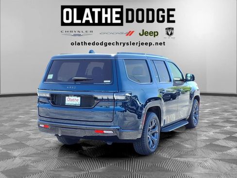 New 2026 Jeep Grand Wagoneer 4WD image 30
