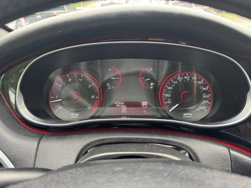 Used 2015 Dodge Dart SXT image 25