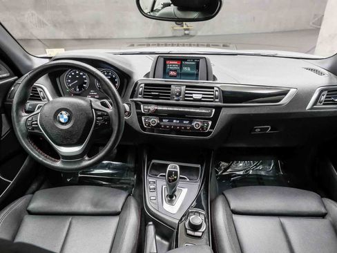 Used 2019 BMW 230i Convertible w/ Convenience Package RWD image 16
