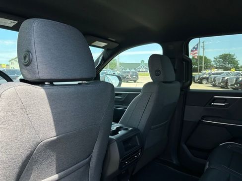 New 2026 GMC Sierra EV Elevation image 28