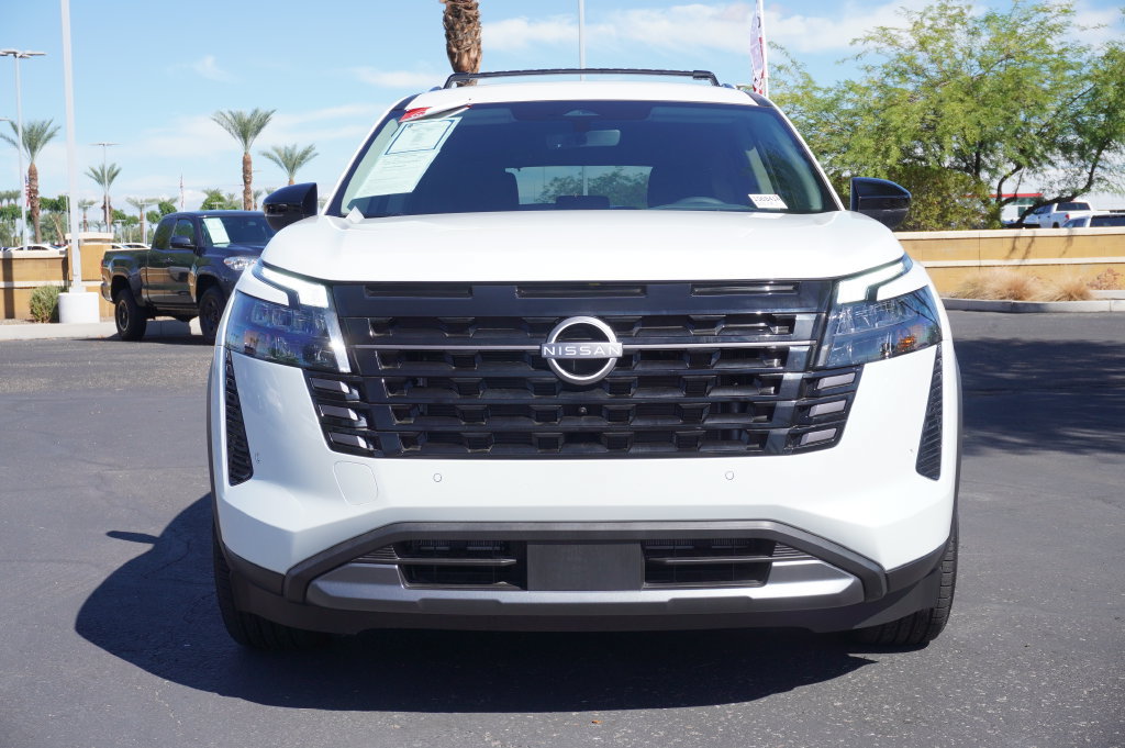 Certified 2026 Nissan Pathfinder SL AWD/4WD image 5