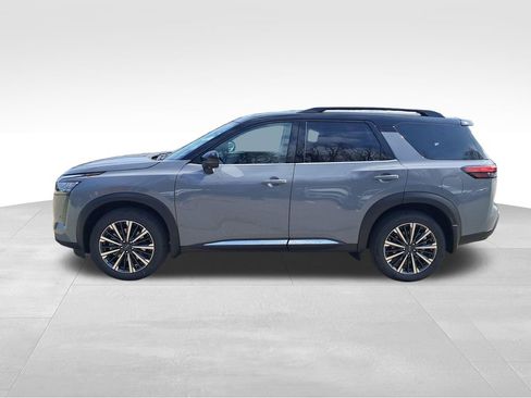 New 2026 Nissan Pathfinder Platinum w/ Lighting Package AWD/4WD image 2
