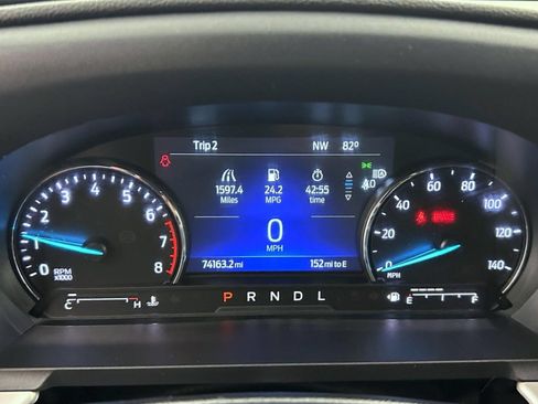 Used 2023 Ford Explorer XLT w/ Equipment Group 202A AWD/4WD image 14