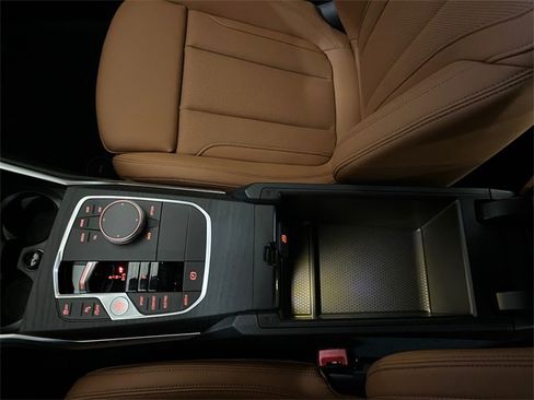 New 2026 BMW 330i xDrive 330i xDrive w/ Premium Package image 23