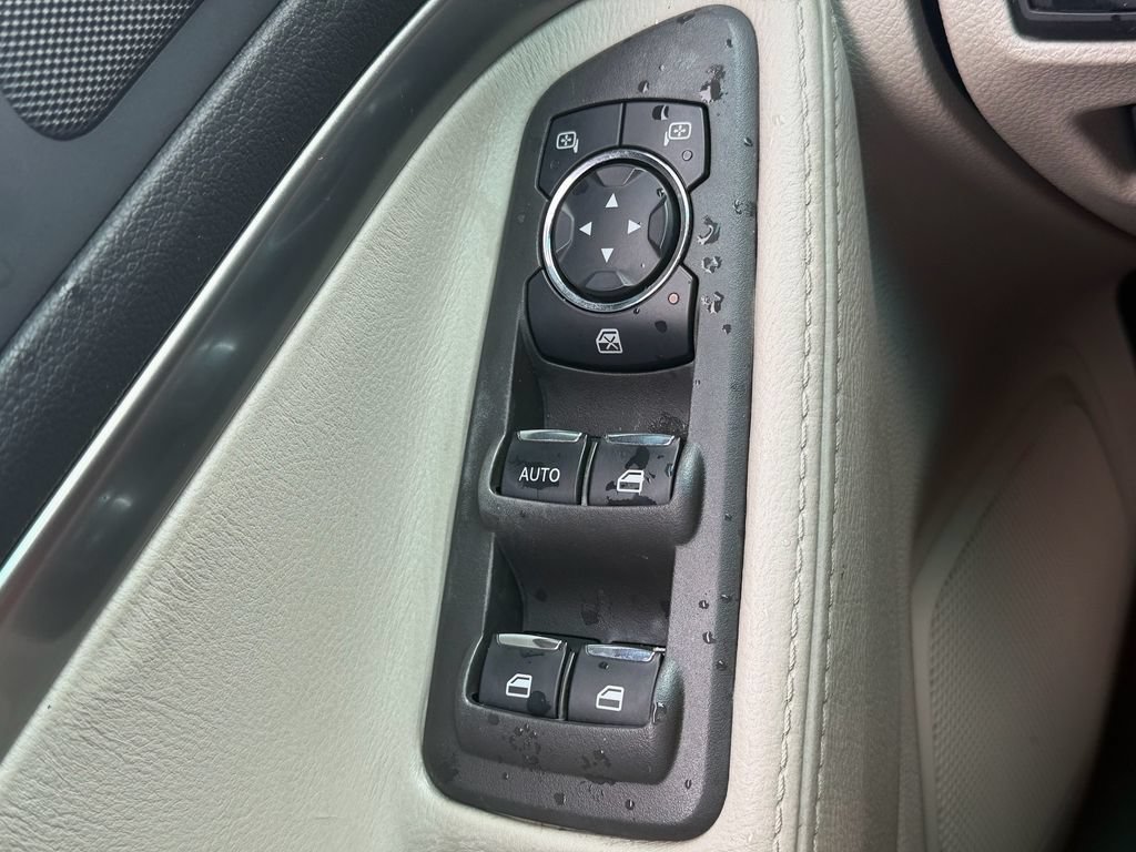 Used 2012 Ford Explorer FWD w/ Class III Trailer Tow Pkg image 32