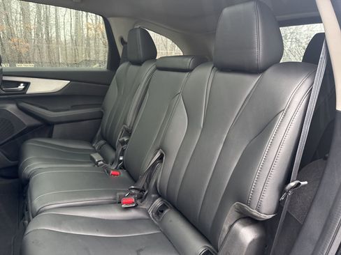 Used 2023 Acura MDX SH-AWD image 12