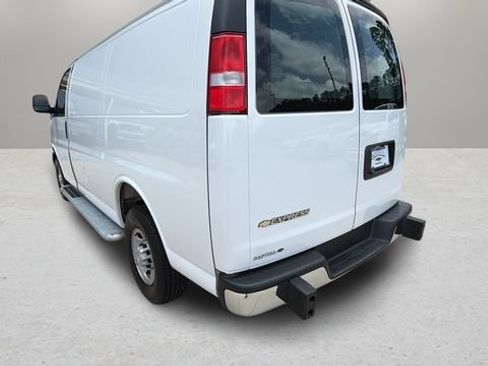 Used 2025 Chevrolet Express 2500 w/ Driver Convenience Package RWD image 35