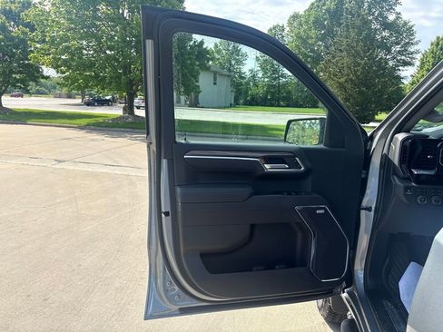 New 2026 Chevrolet Silverado 1500 LT Trail Boss w/ LT Trail Boss Premium Package AWD/4WD image 13