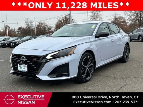 Certified 2024 Nissan Altima 2.5 SR image 5