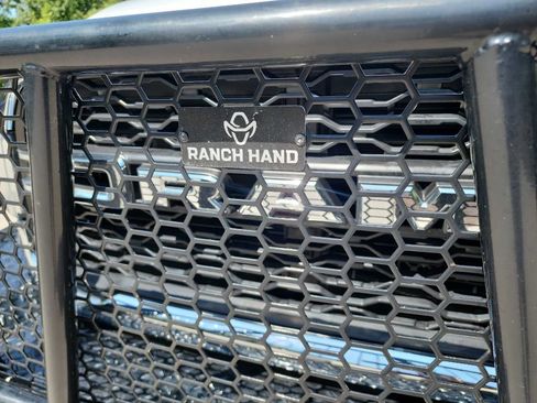 Used 2021 RAM 3500 Tradesman w/ Chrome Appearance Group AWD/4WD image 3