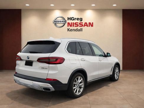 Used 2020 BMW X5 xDrive40i w/ Convenience Package AWD/4WD image 4
