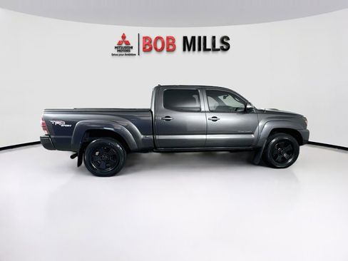 Used 2012 Toyota Tacoma 4x4 Double Cab w/ TRD Sport Pkg image 8
