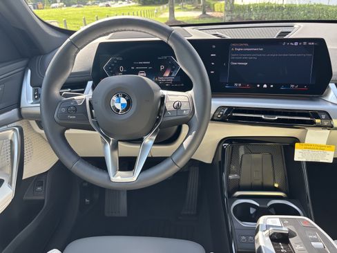 New 2027 BMW X1 xDrive28i AWD/4WD image 19