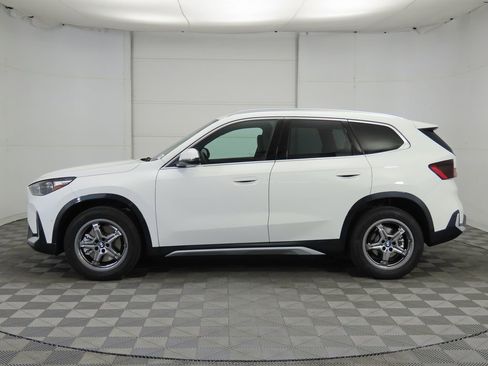 New 2026 BMW X1 xDrive28i w/ Convenience Package image 8