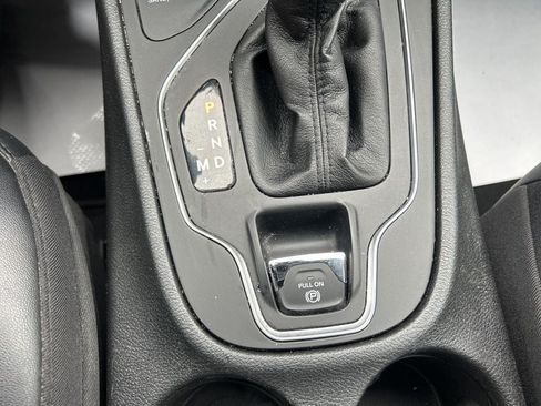 Used 2022 Jeep Cherokee Latitude Lux AWD/4WD image 21