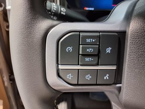 Used 2026 Ford F250 Lariat w/ Chrome Package AWD/4WD image 10