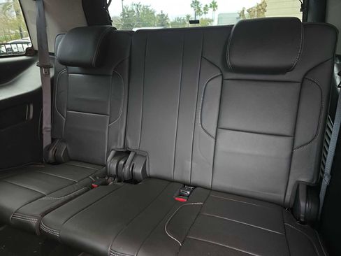 Used 2019 GMC Yukon Denali w/ Denali Ultimate Package image 11