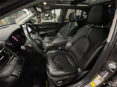 Used 2023 Toyota Camry XSE image 17