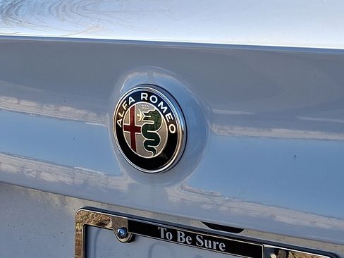 New 2025 Alfa Romeo Giulia AWD image 23