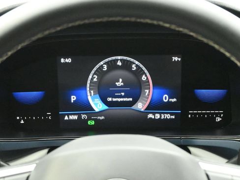 Used 2022 Volkswagen Taos SE FWD image 8