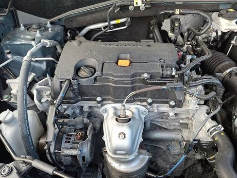Used 2025 Honda HR-V EX-L image 29