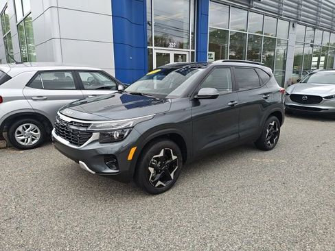 Used 2026 Kia Seltos S AWD/4WD image 3