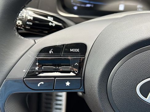 New 2026 Hyundai Elantra SEL Sport FWD image 20