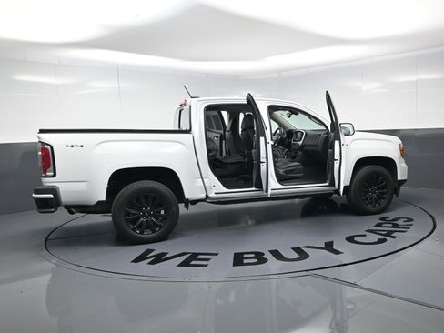 Certified 2022 GMC Canyon Elevation w/ Elevation Premium Package image 24