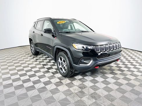 Certified 2022 Jeep Compass Trailhawk image 2