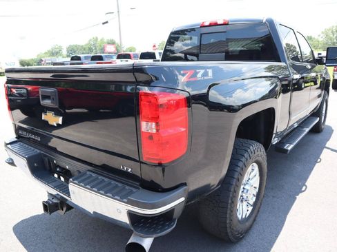 Used 2019 Chevrolet Silverado 2500 LTZ w/ Duramax Plus Package AWD/4WD image 5