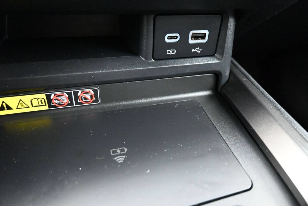 Used 2025 Lexus NX 250 FWD w/ Cold Area Package image 13