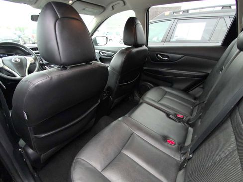 Used 2015 Nissan Rogue SL image 19