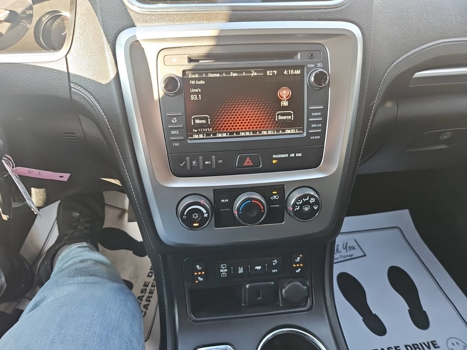 Used 2015 GMC Acadia SLE FWD image 27
