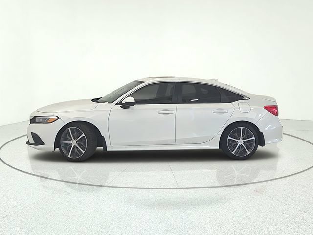 Used 2024 Honda Civic Touring image 2
