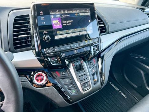 Used 2023 Honda Odyssey Touring image 21