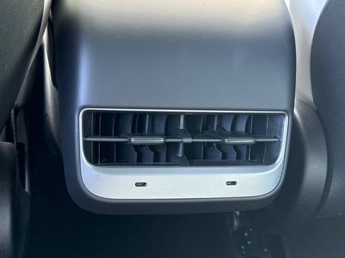 Used 2022 Tesla Model 3 Long Range image 14