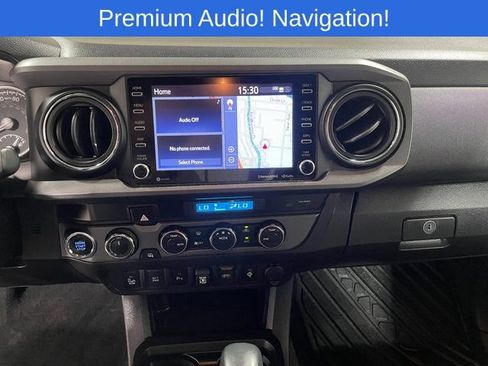 Used 2023 Toyota Tacoma TRD Off-Road w/ Advanced Technology Package AWD/4WD image 16