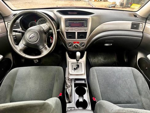 Used 2010 Subaru Impreza 2.5i Premium image 20
