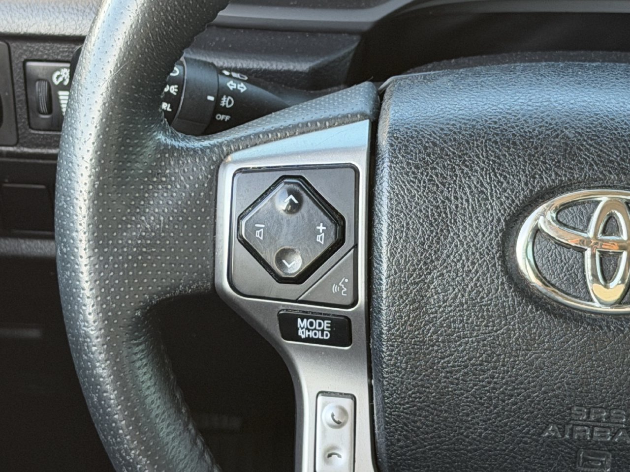 Used 2021 Toyota 4Runner SR5 Premium w/ Moonroof Package AWD/4WD image 14